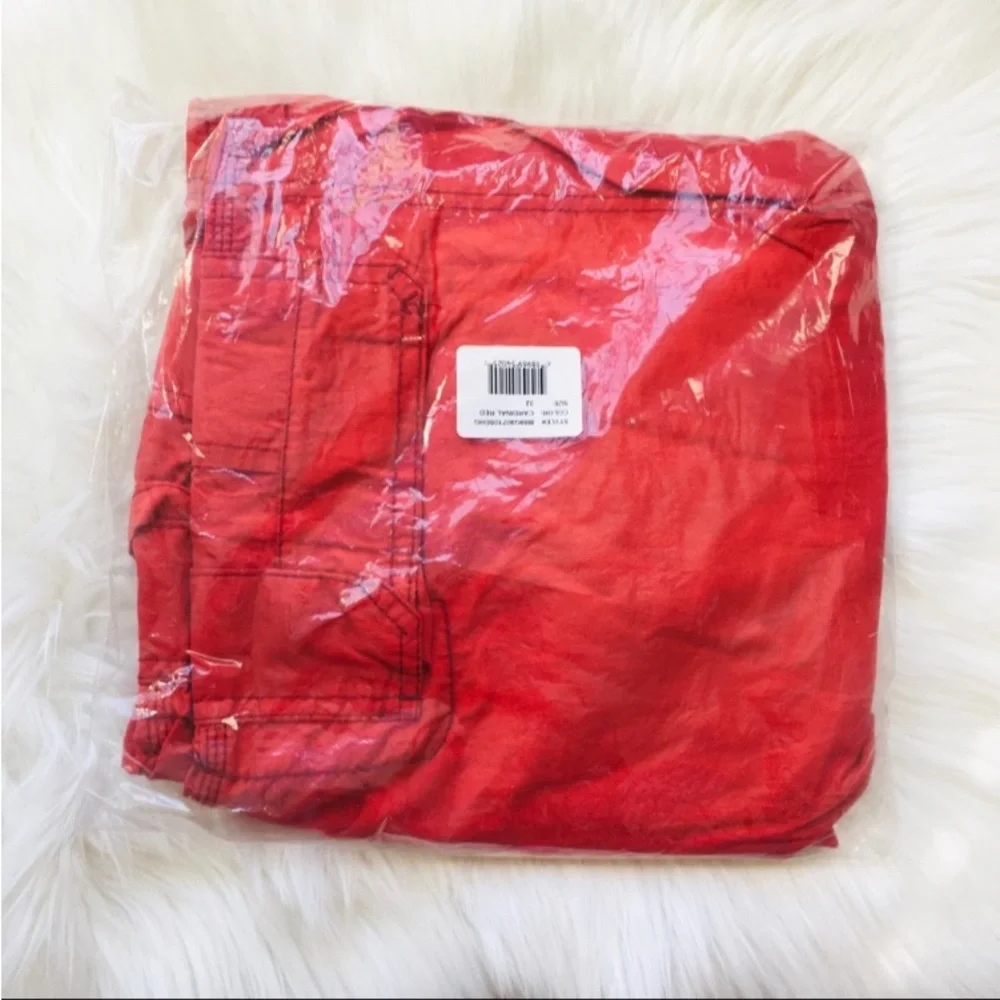 NWT Wearfirst Men’s Red Belted Cotton Cargo Shorts